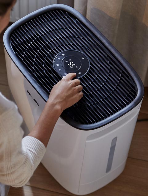 Nawilżacz powietrza AirWasher HU5930/10