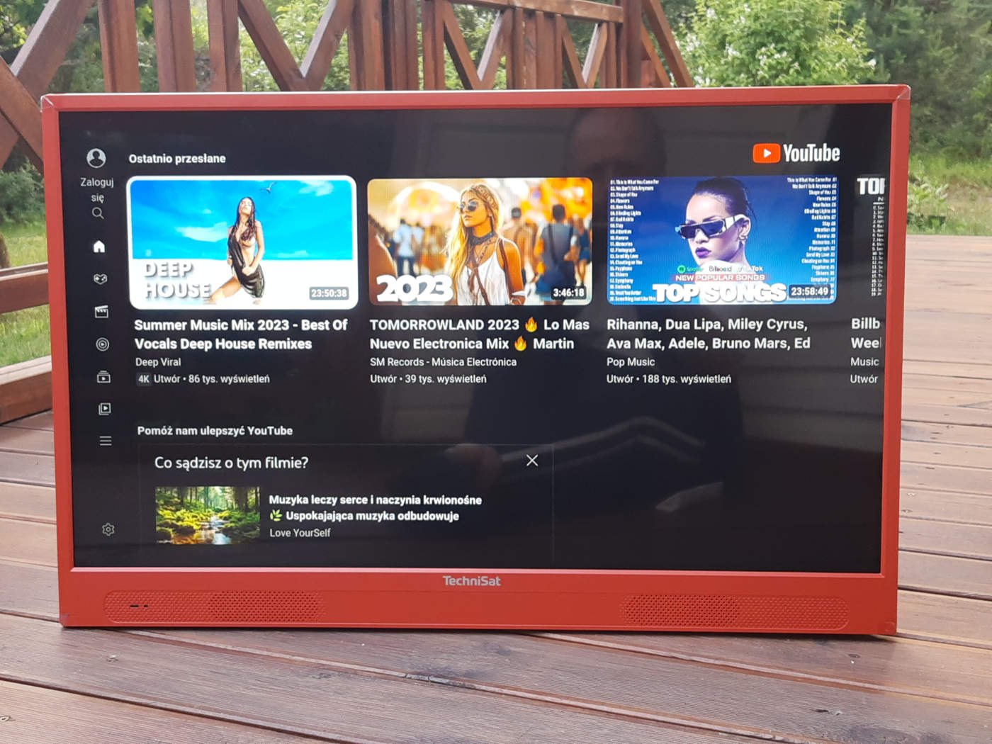 Przenośny telewizor z akumulatorem