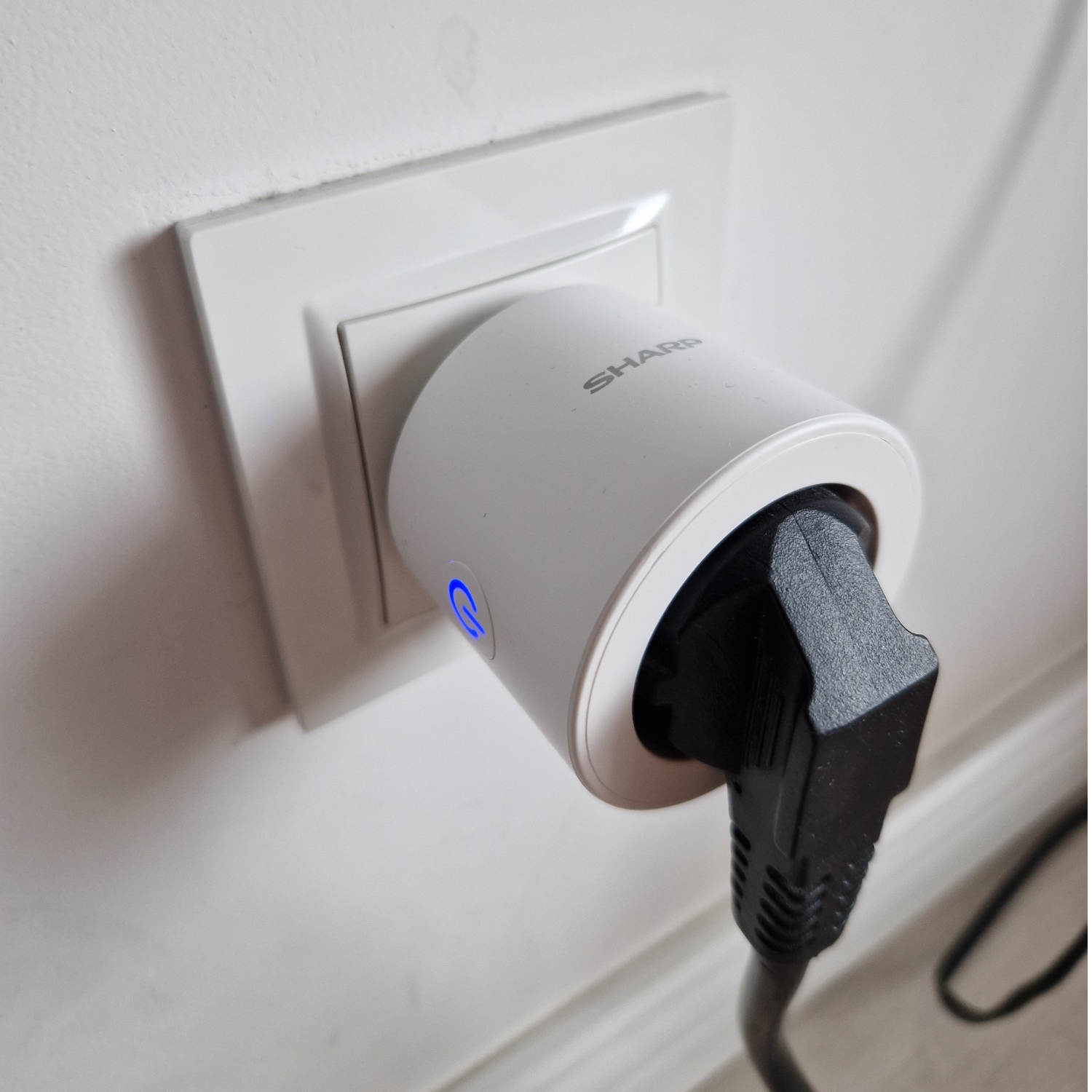 Gniazdko-smart-PH01EW1P-2