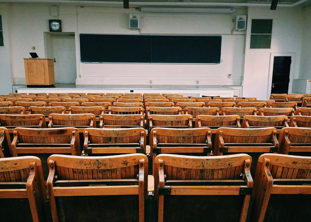 Luka-edukacyjna-w-obszarze-prywatnosci-moze-zahamowac-rozwoj-sztucznej-inteligencji-2-