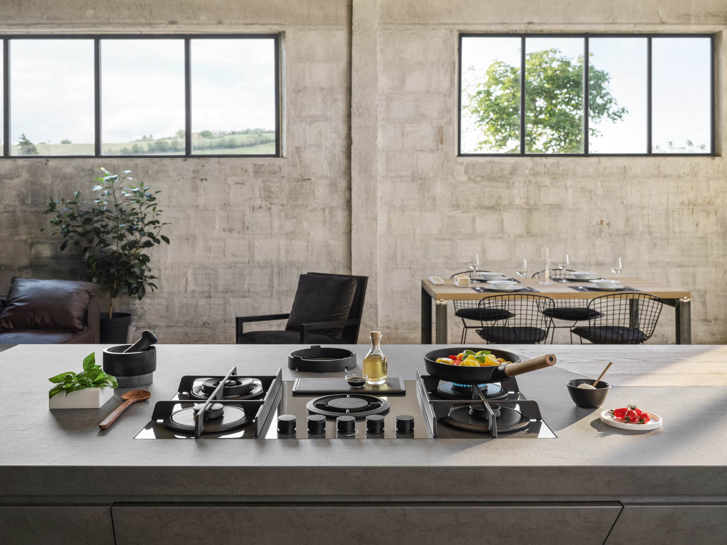 Plyty-do-zabudowy-z-wbudowanym-okapem-lub-wentylacja-szczelinowa-15