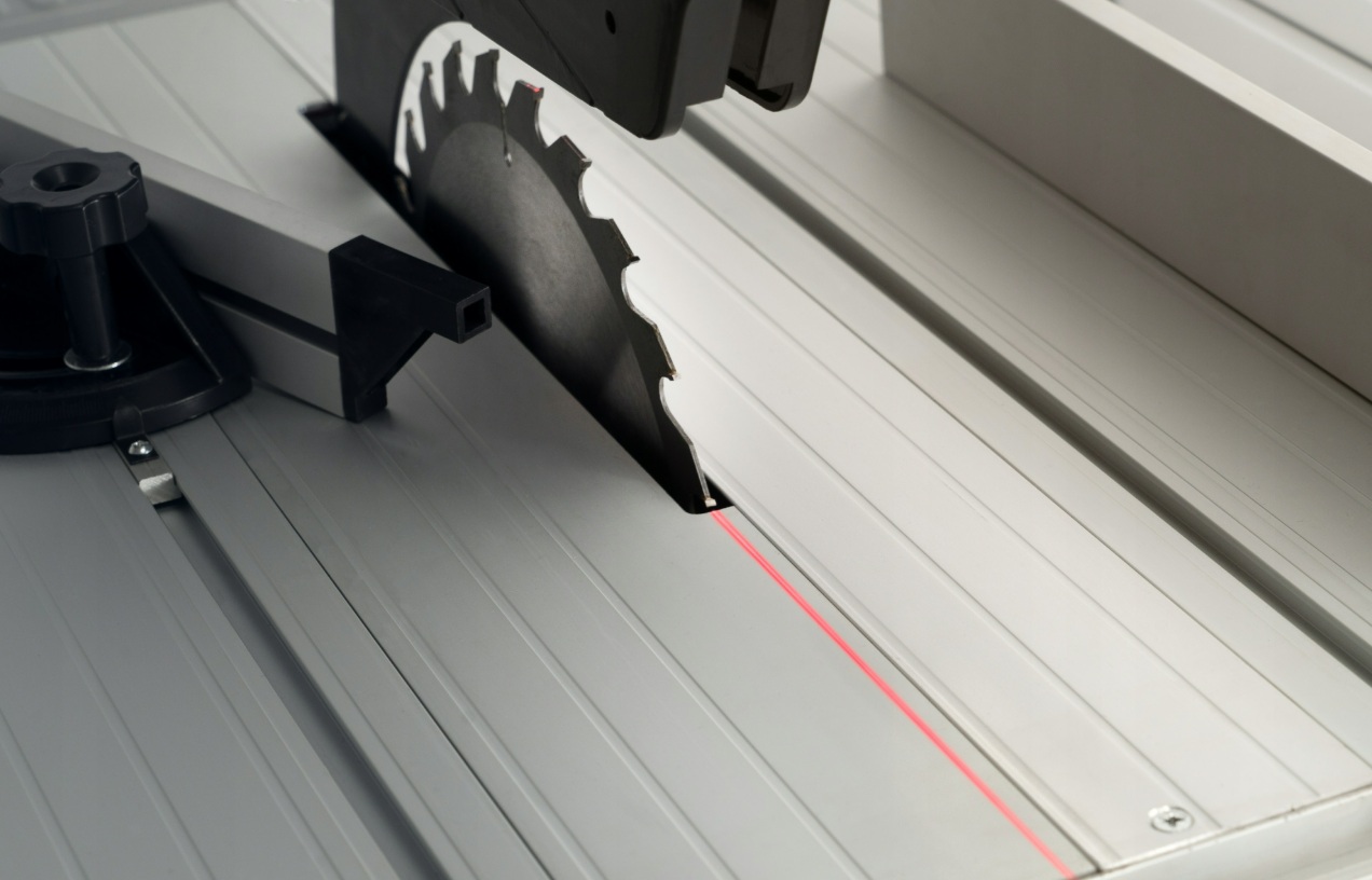 jak-wybrac-dobra-pilarke-stolowa-8