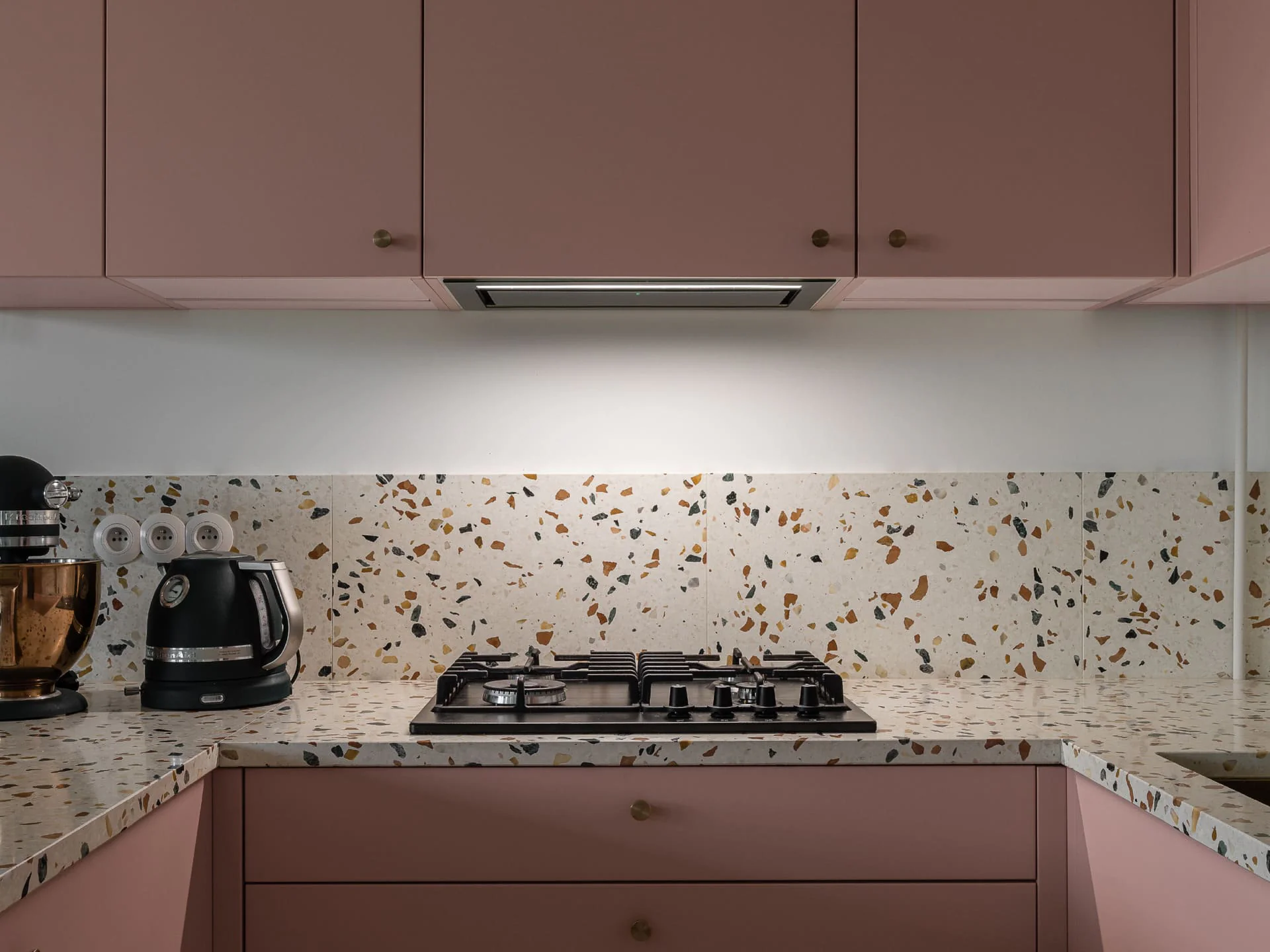 Okapy-szafkowe-i-podszafkowe-do-zabudowy-21