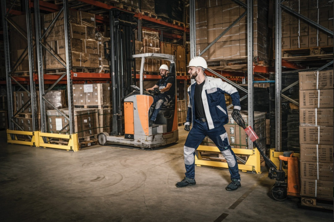 Odzież robocza, akcesoria BHP – przygotuj się dobrze do pracy!