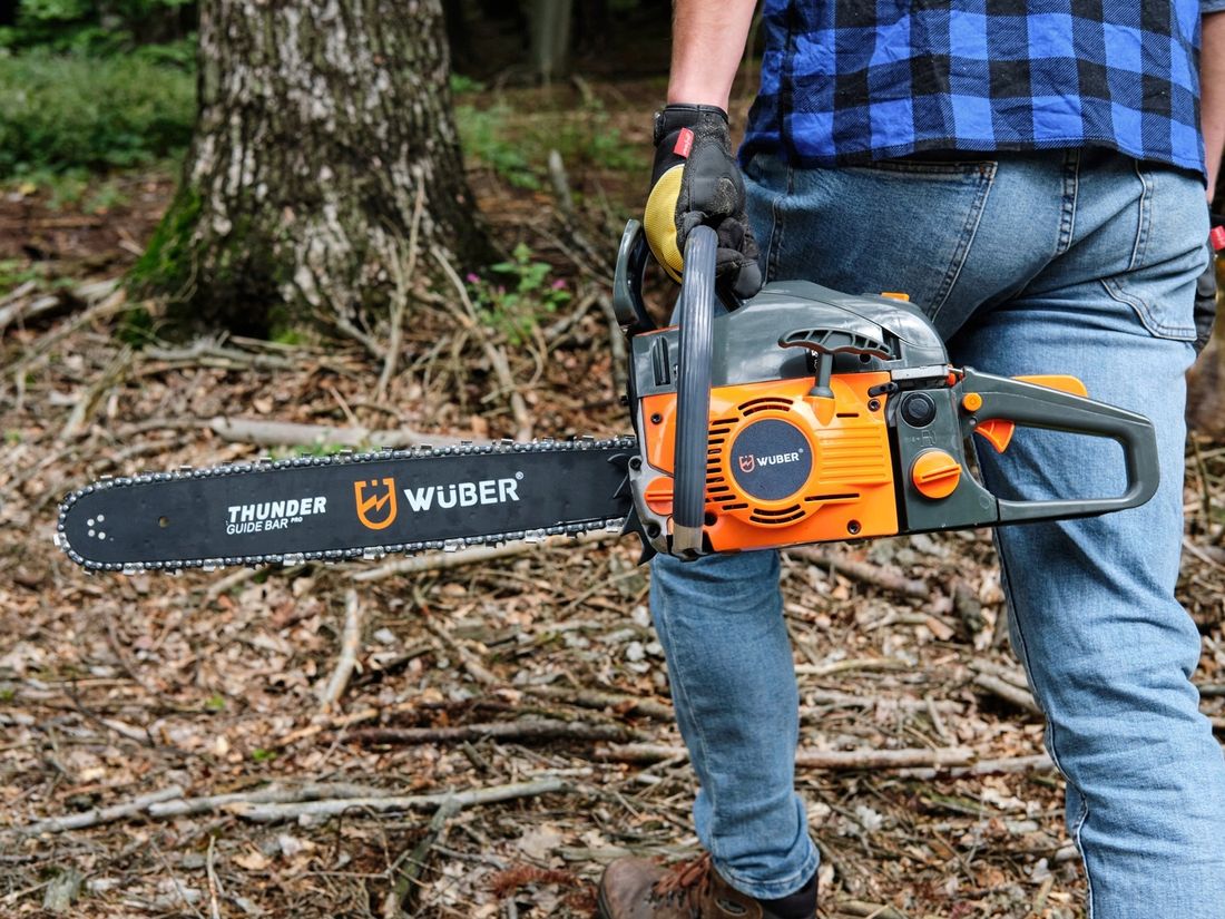 Pilarka łańcuchowa – jak kupić najlepszą?