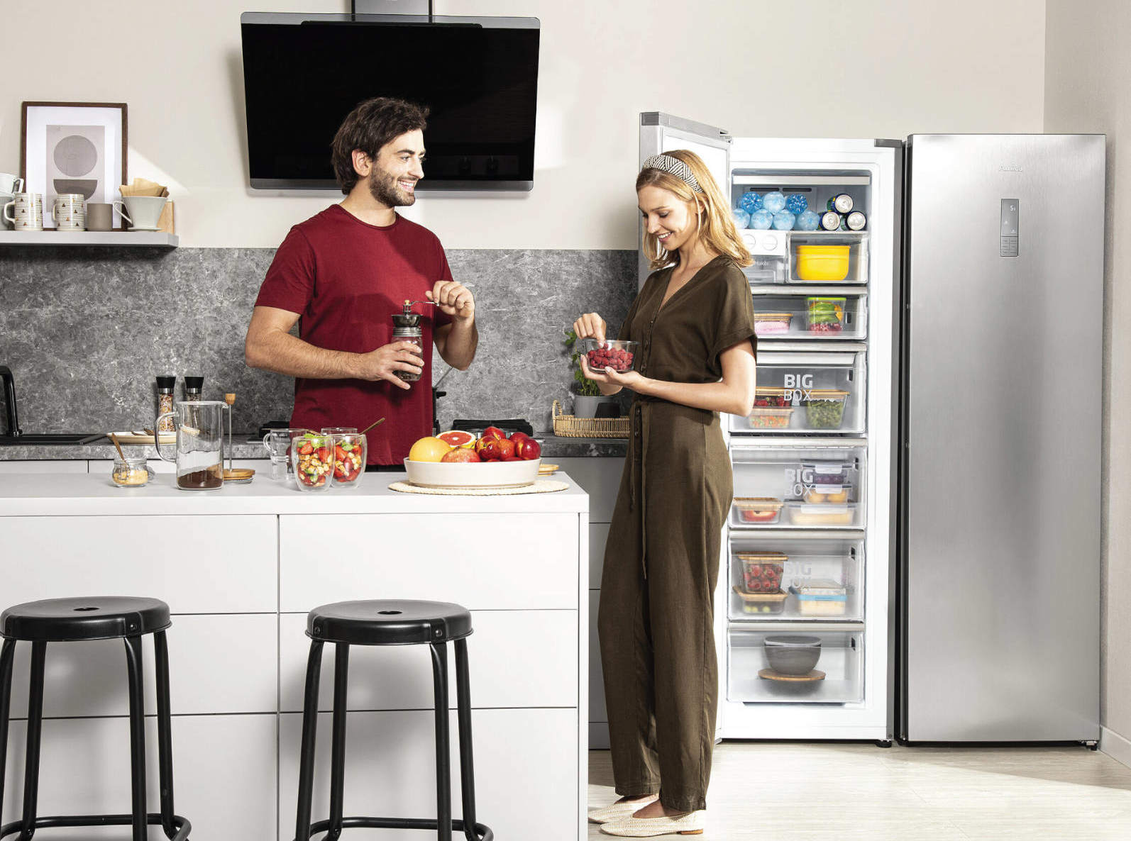 Sprzet-chlodniczy-wolnostojacy-i-do-zabudowy-z-mozliwoscia-zestawienia-i-personalizacji-19