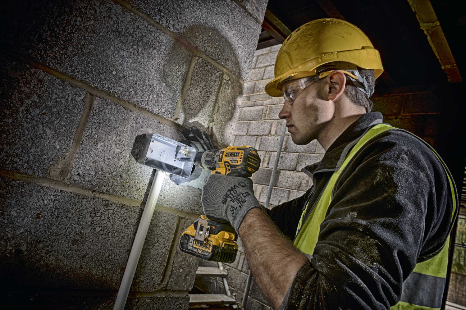 Wkrętarki i wiertarkowkrętarki, akcesoria