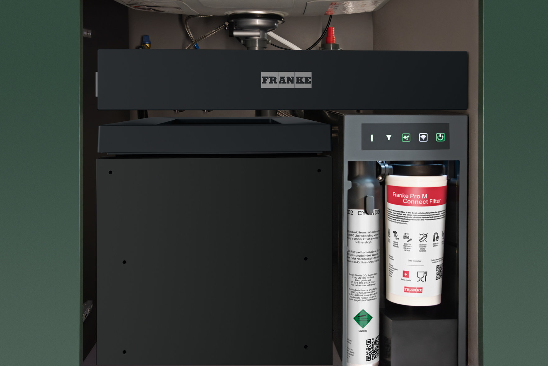 Funkcjonalna-kuchnia-zaczyna-sie-pod-blatem-9