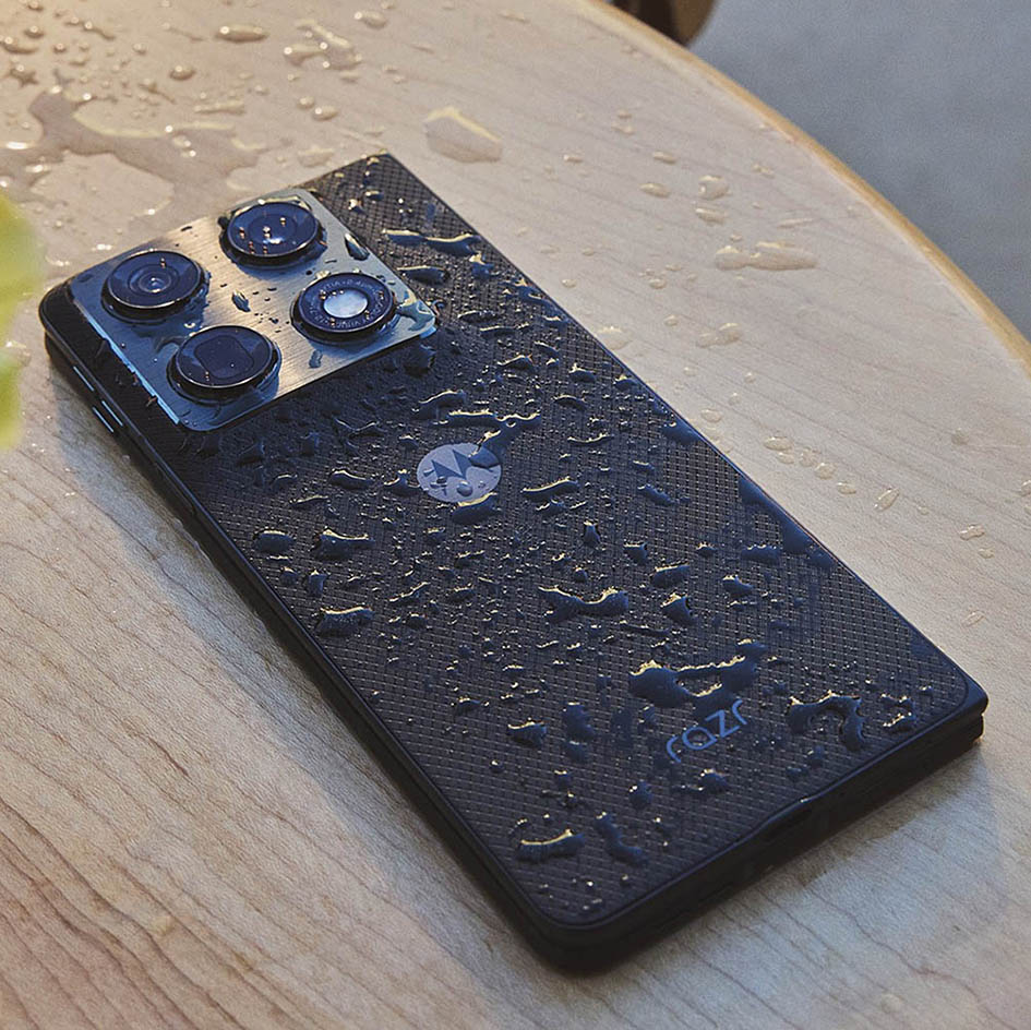 Motorola ruszyła z przedsprzedażą nowego składaka. Jest promocja na start