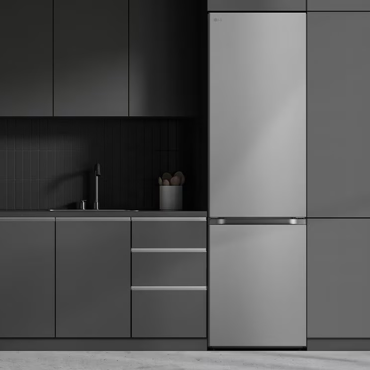 Lodówki LG Fit & Max łatwiej dopasować do zabudowy
