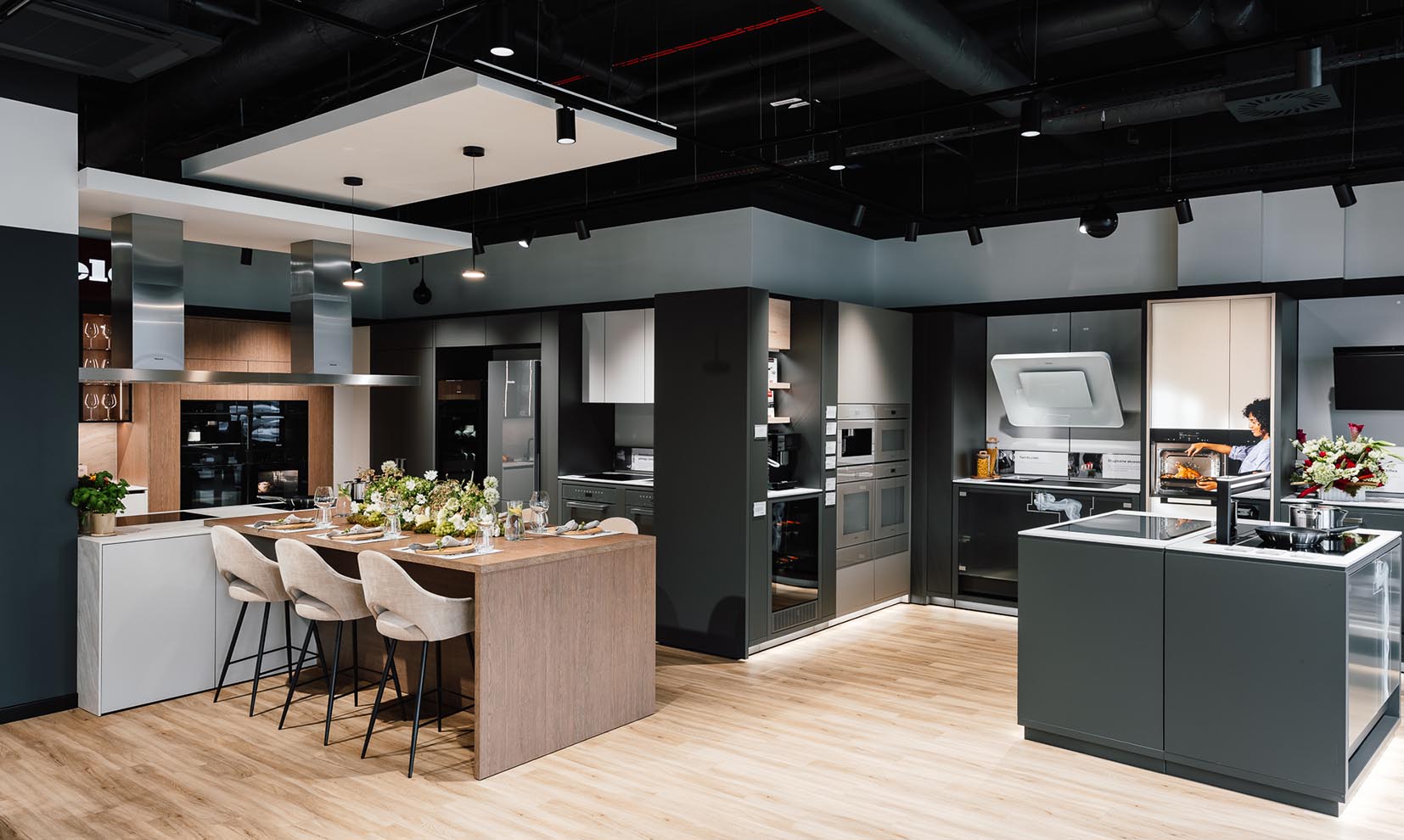 Miele otwiera experience center we Wrocławiu. Nowy salon w kompleksie Bulvary.-4